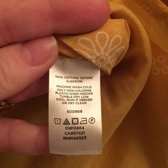 LOFT outlet Petite Button Down Blouse Small - Picture 8 of 8